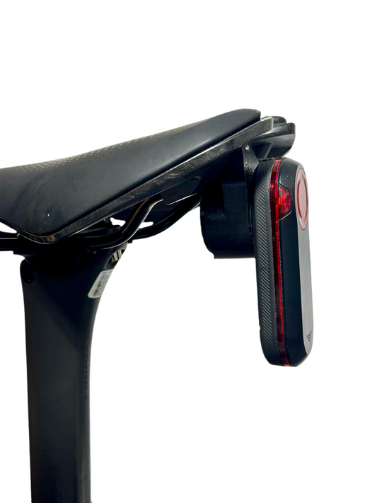 Apple AirTag + Garmin Varia RTL Giant Saddle Uniclip Mount