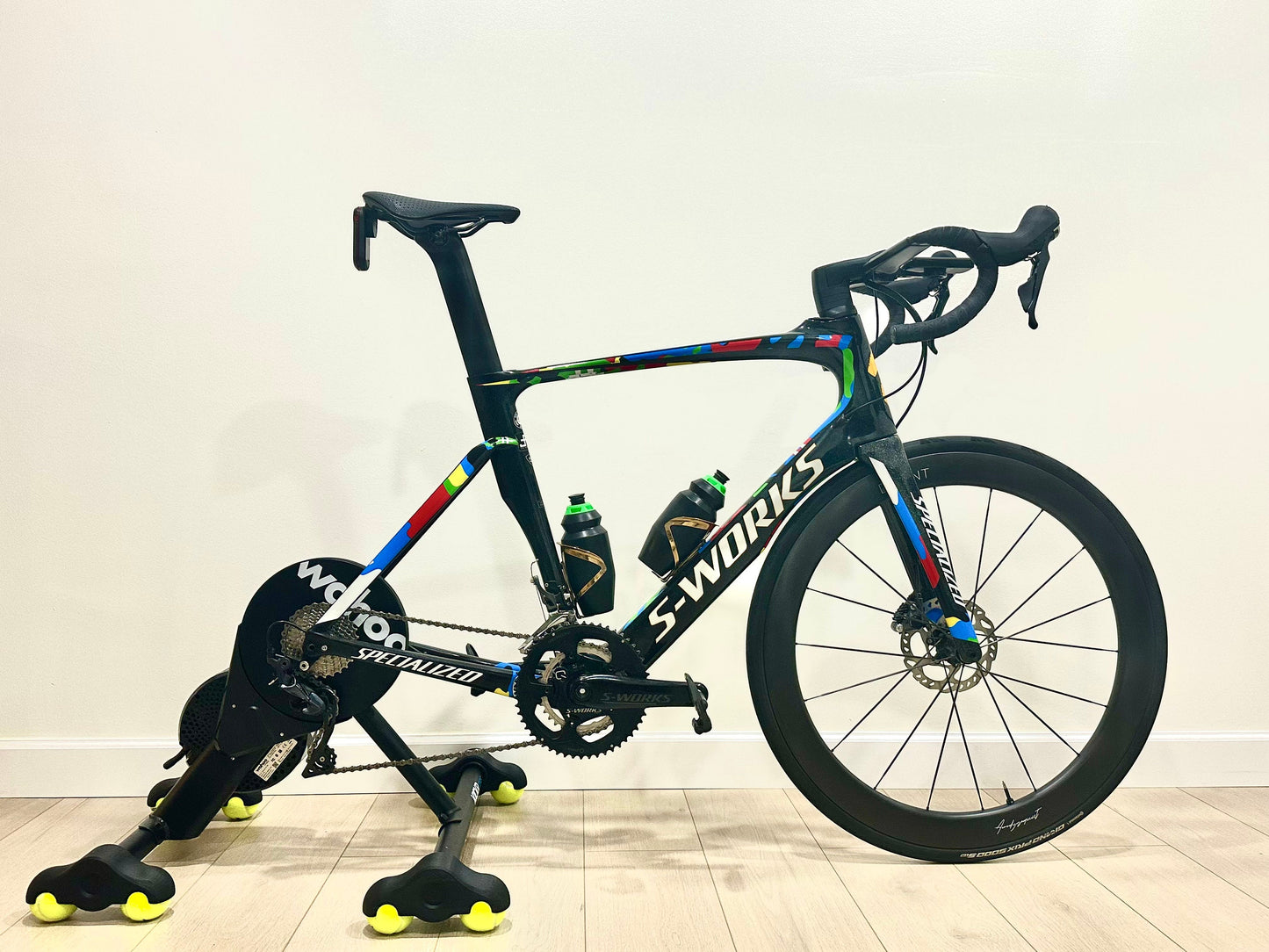 Indoor Turbo Trainer Rocker Feet with Tennis Balls